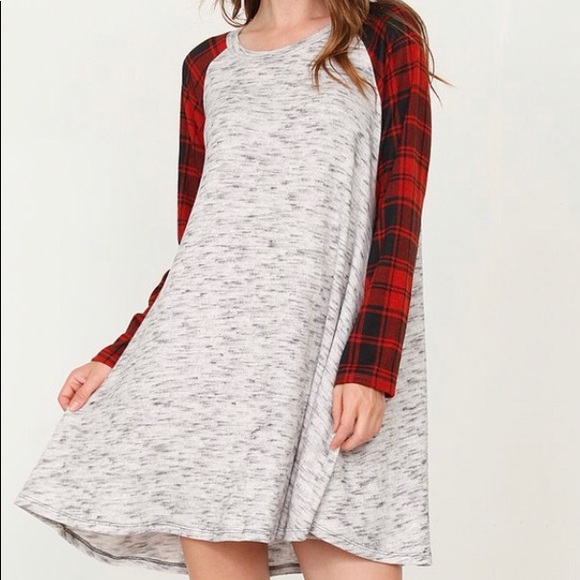EGS Dresses & Skirts - Light Heather Gray & Red Plaid Long-sleeve Dress